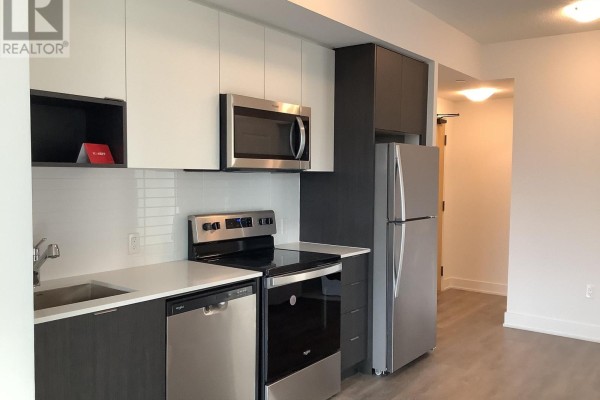 1004 - 202 Burnhamthorpe Road E, Mississauga
