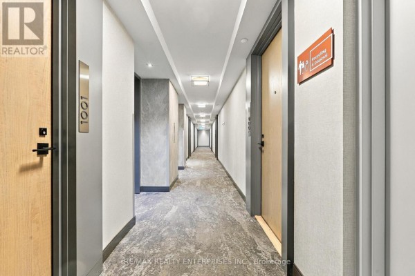 Den - 1004 - 225 Village Green Square, Toronto, ON M1S0N4 Photo 5