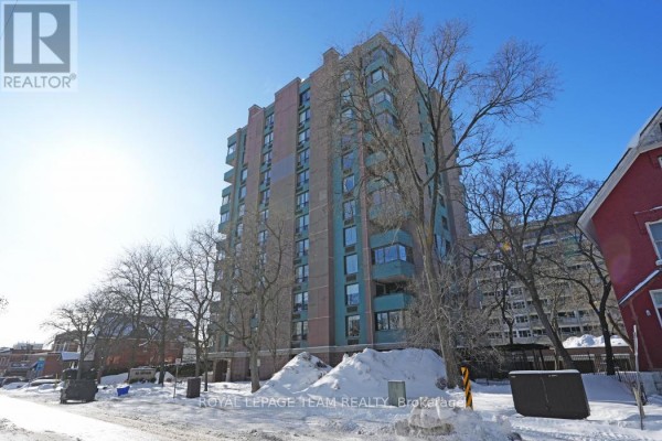 Apartment building with snow - 1004 - 40 Arthur Street E Ottawa