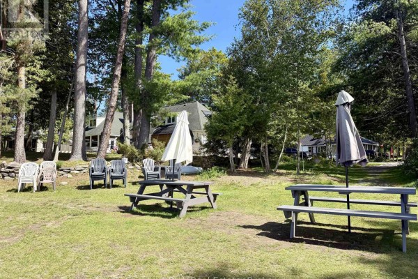 1004 Chippawa Avenue, Gravenhurst), ON P1P1R1 Photo 3