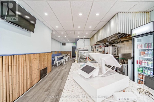 1004 Kingston Road, Toronto, ON M4E1T2 Photo 4
