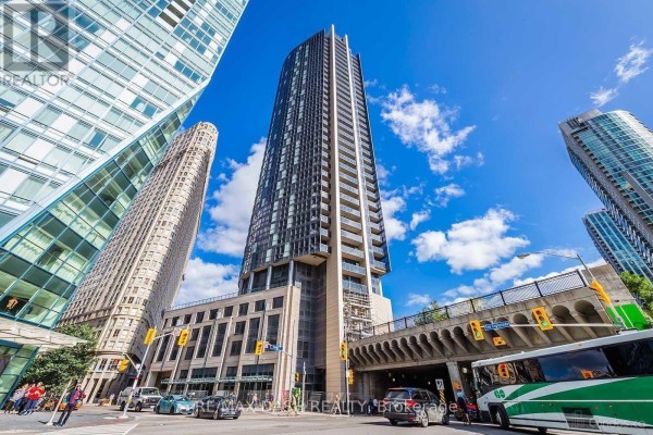 1005 - 1 The Esplanade Drive, Toronto, ON, photo 3