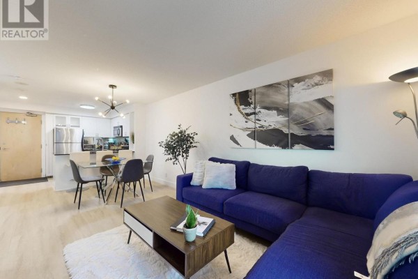 Primary Bedroom - 1005 - 212 Eglinton Avenue, Toronto, ON M4P1K4 Photo 4