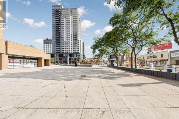 1005 - 286 Main Street, Toronto, ON, photo 2