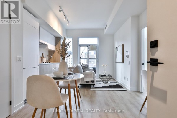 Dining room - 1005 - 319 Jarvis Street, Toronto, ON M5B0C8 Photo 2