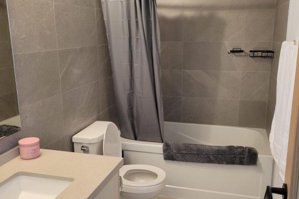 1005 - 3421 Sheppard Avenue E, Toronto, ON M1T0C1 Photo 3
