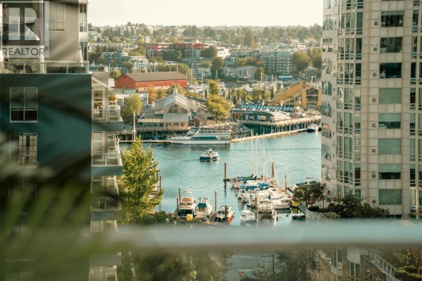 1005 1480 Howe Street, Vancouver, BC V6Z0G5 Photo 4