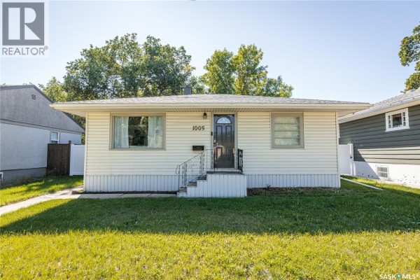 1005 Coteau Street W, Moose Jaw