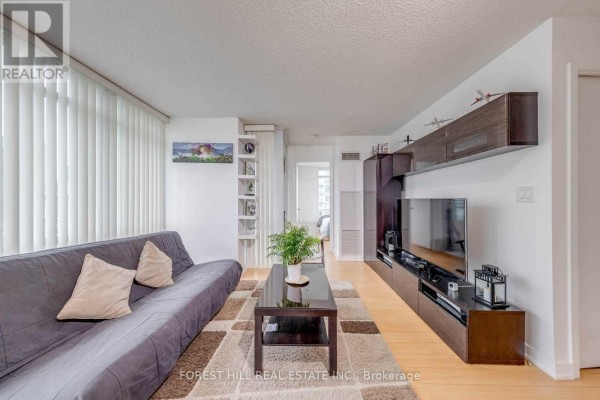 1006 - 11 Brunel Court, Toronto, ON M5V3Y3 Photo 2