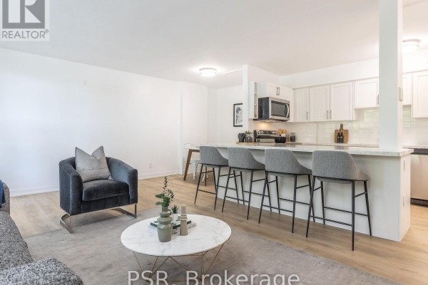 Dining room - 1006 - 240 Markland Drive, Toronto, ON M9C1R3 Photo 2
