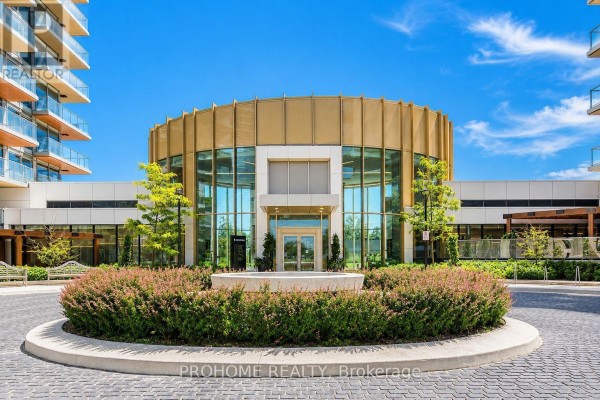 1006 - 27 Mcmahon Drive, Toronto, ON, photo 2