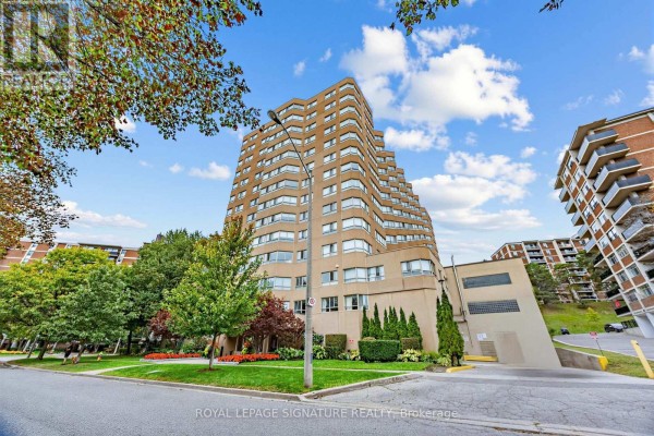 1006 - 4 Park Vista, Toronto