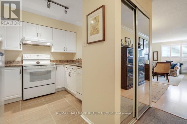 Other - 1006 - 545 St Laurent Boulevard, Ottawa, ON K1K4H9 Photo 5