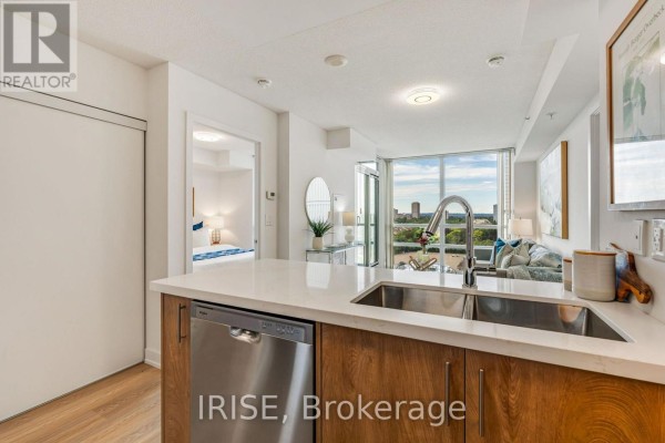 1006 - 5740 Yonge Street, Toronto, ON M2M0B1 Photo 5