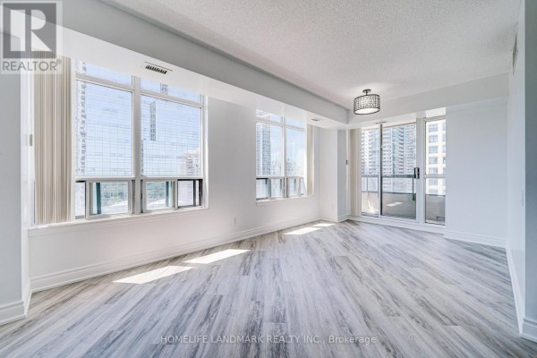 1006 - 8 Hillcrest Avenue, Toronto, ON, photo 3