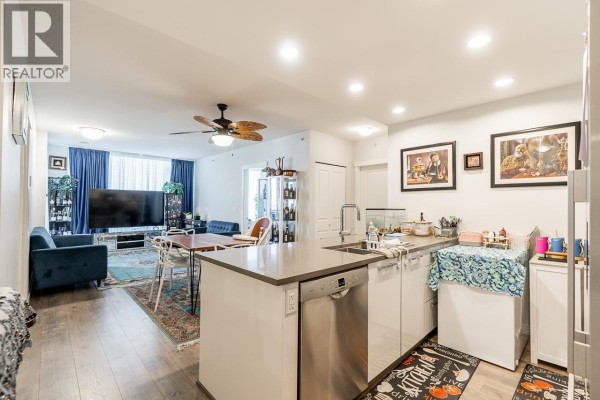 1006 3281 E Kent Avenue North, Vancouver, BC V5S0C4 Photo 3
