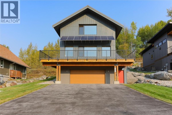 1006 Silvertip Road, Rossland, BC, photo 2