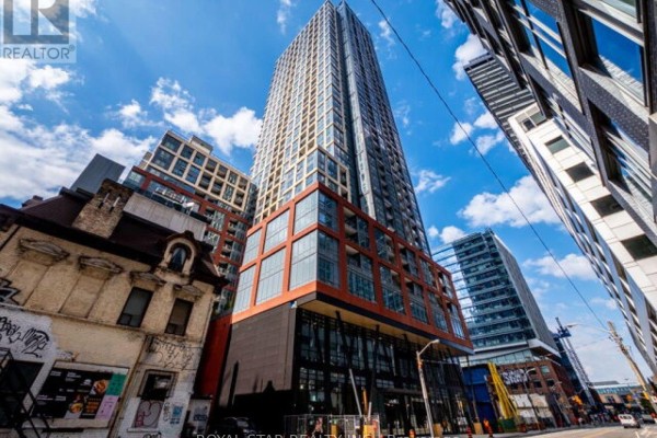 1007 - 108 Peter Street, Toronto, ON, photo 2