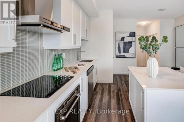 1007 - 2087 Fairview Street, Burlington, ON L7R0E5 Photo 4