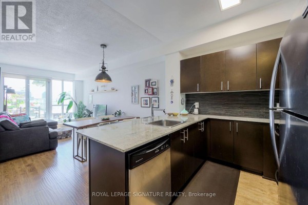 Den - 1007 - 25 Cole Street, Toronto, ON M5A4M3 Photo 5