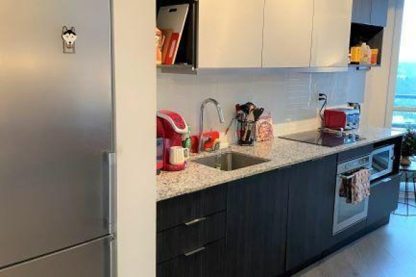 Kitchen - 1007 - 99 The Donway Way W, Toronto, ON M3C0N8 Photo 3