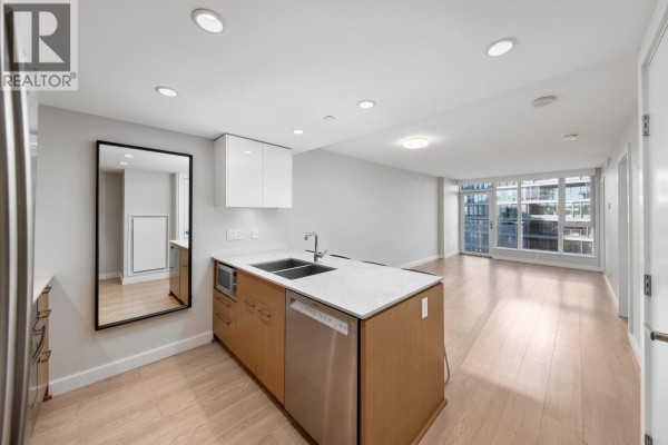 1007 1618 Quebec Street, Vancouver, BC V6A0C5 Photo 3