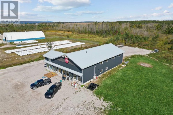 10075 Hwy 6, Georgian Bluffs, ON N0H2T0 Photo 4