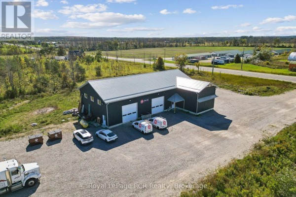 10075 Hwy 6, Georgian Bluffs, ON N0H2T0 Photo 5