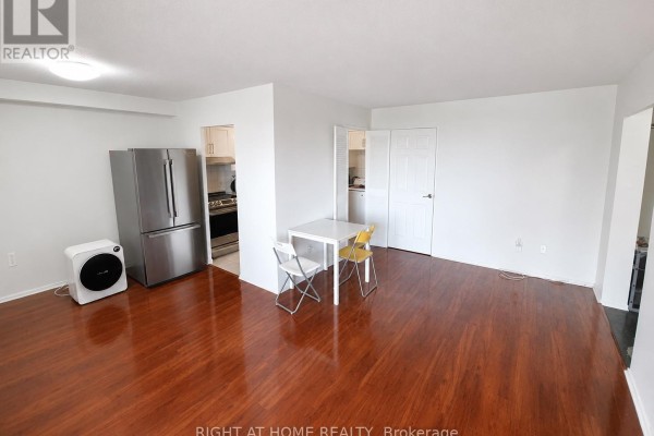Bedroom 2 - 1008 - 20 Edgecliff Golfway, Toronto, ON M3C3A4 Photo 5