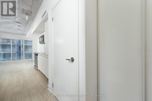 Bedroom - 1008 - 25 Baseball Place, Toronto, ON M4M2A5 Photo 4