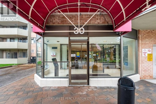1008 - 30 Thunder Grove, Toronto, ON, photo 2