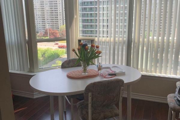 Dining room - 1008 - 55 Elm Drive W, Mississauga, ON L5B3Z3 Photo 5