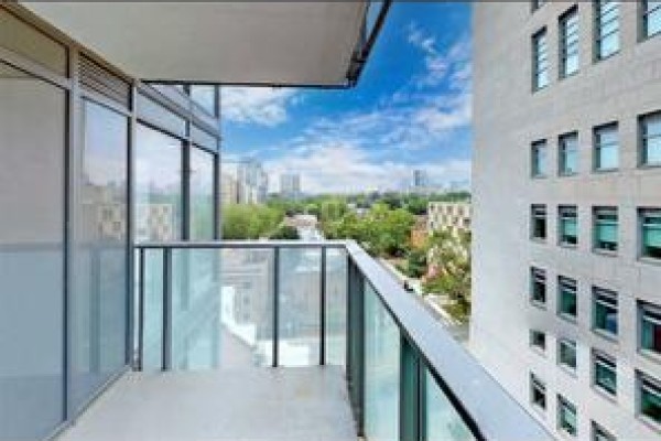 Kitchen - 1008 - 99 Foxbar Road, Toronto, ON M4V0B2 Photo 2