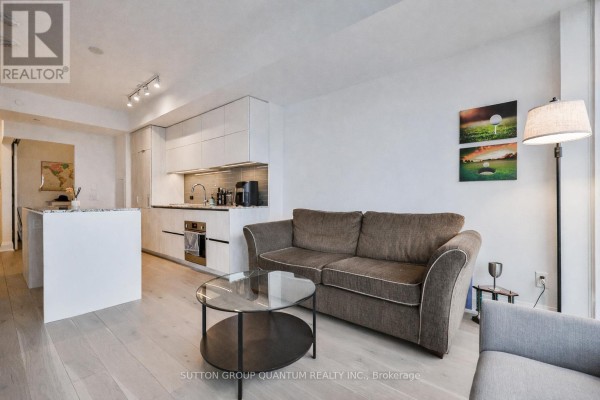 1009 - 21 Park Street E, Mississauga, ON L5G0C2 Photo 5