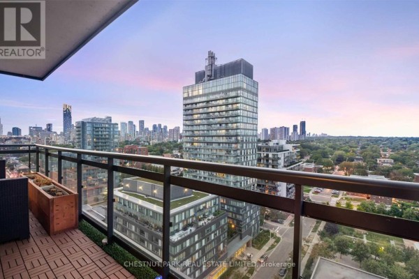 Balcony view towards downtown Toronto skyline and surrounding buildings. - 1009 - 225 Sackville Street, Toronto