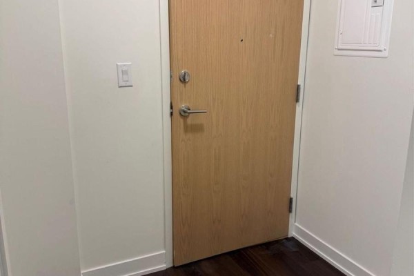 1009 - 2825 Jane Street, Toronto, ON M3N2J5 Photo 5