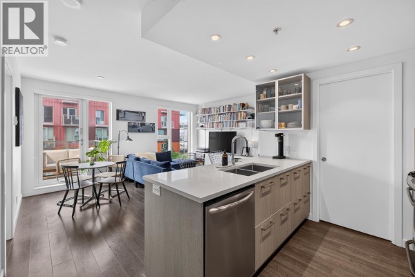 1009 983 E Hastings Street, Vancouver, BC V6A0G9 Photo 2