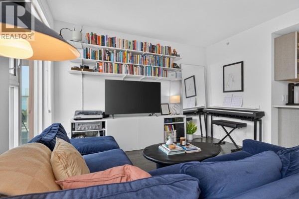 1009 983 E Hastings Street, Vancouver, BC V6A0G9 Photo 5
