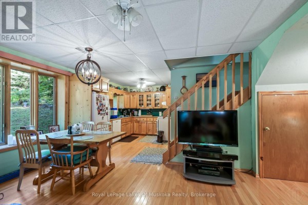 Family room - 1009 Andersen Road, Bracebridge, ON P1L1X1 Photo 4