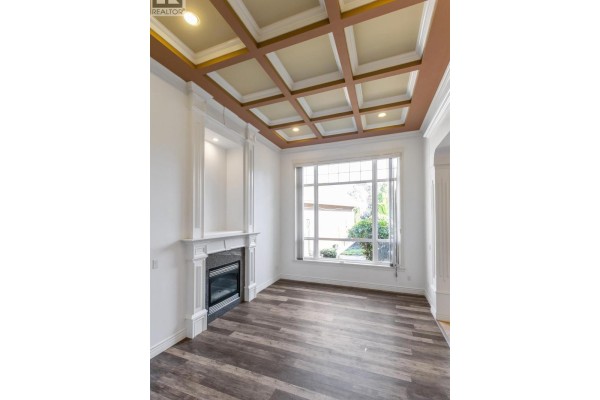 10099 Ruskin Road, Richmond, BC V7A2P3 Photo 5