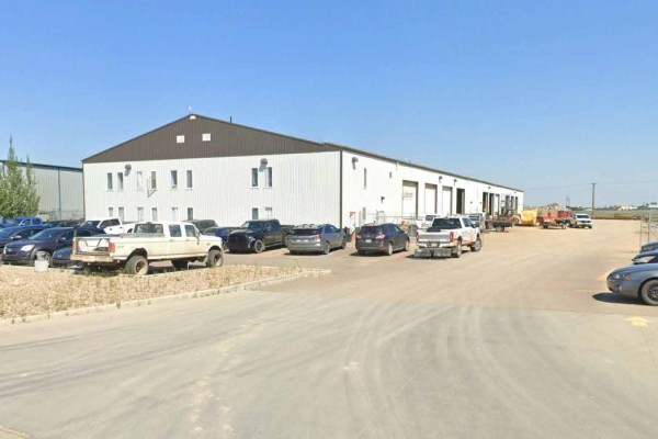 101, 103, 105, 6302 66 Street, Blackfoot, AB T9V3R7 Photo 2