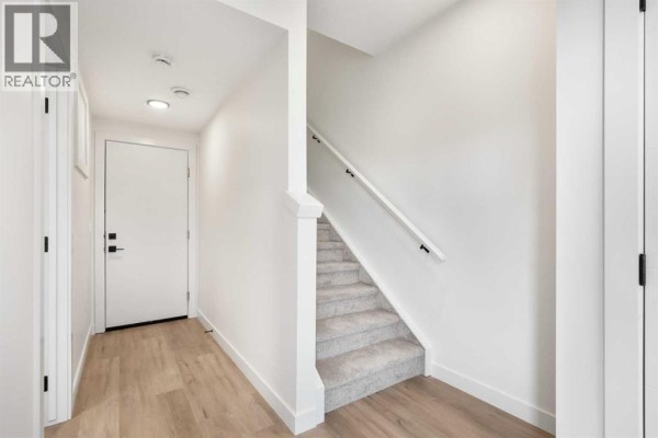 Living room - 101, 1230 3 Street Se, High River, AB T1V0E9 Photo 3