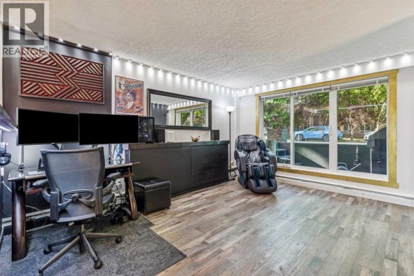 Bedroom - 101, 215 25 Avenue Sw, Calgary, AB T2S0L2 Photo 2