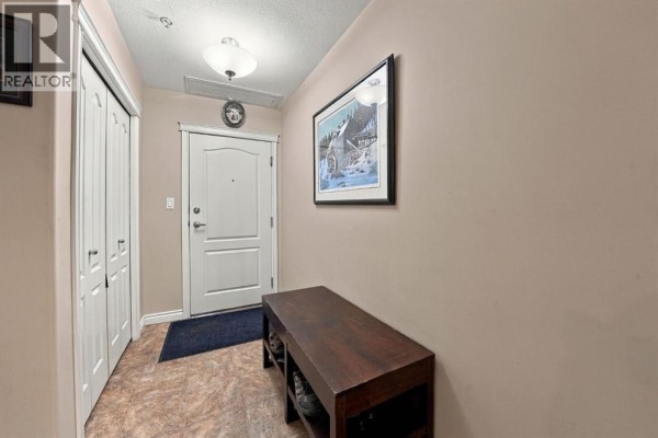 4pc Bathroom - 101, 6 Michener Boulevard, Red Deer, AB T4P0M6 Photo 2