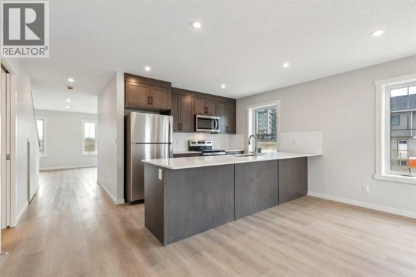 4pc Bathroom - 101, 63 Belmont Passage Sw, Calgary, AB T2X4H7 Photo 3