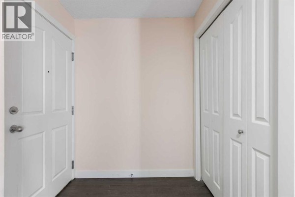 Dining room - 101, 7130 80 Avenue Ne, Calgary, AB T3J0N5 Photo 5