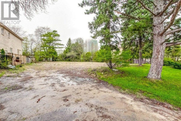 101 (part Lot 2) Fairview Road W, Mississauga, ON L5B1K7 Photo 5