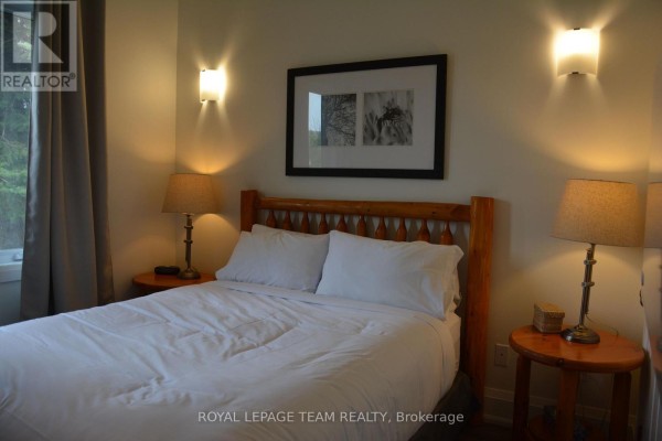 101 - 100 Alpine Lane, Greater Madawaska, ON, photo 3
