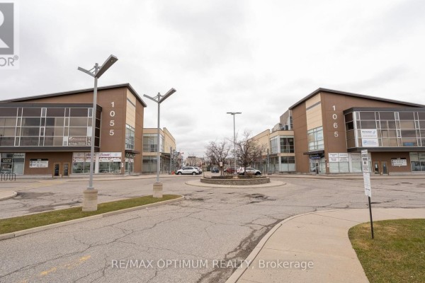 101 - 1055 Canadian Place, Mississauga, ON L4W0C2 Photo 2