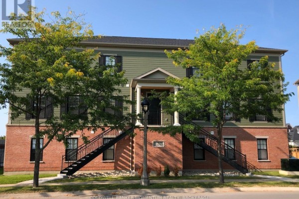 Multi-family for rent at 101 - 120 Garrison Village Drive, Niagara On The Lake, ON - MLS® xyxcLB